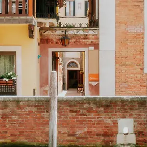 בית נופש Casa Accademia, ונציה