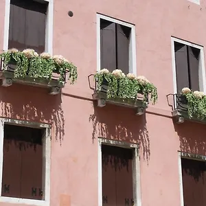 Casa Delle Ortensie Apartment